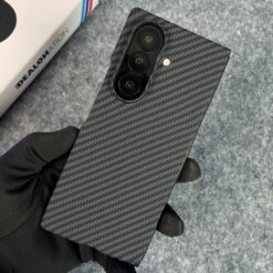 Alternative view of Premium Ultra Thin Carbon Fiber Pattern Case