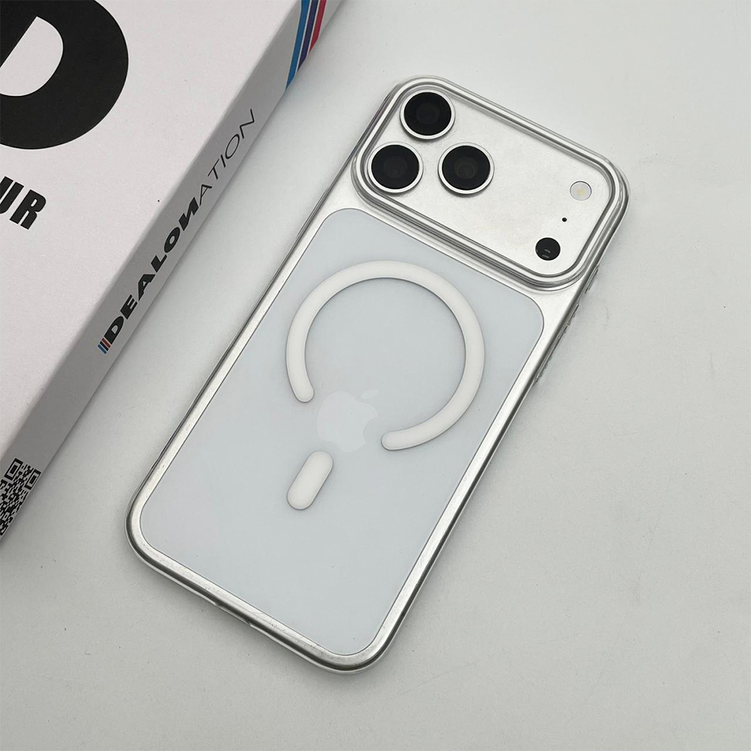 Crystal Clear MagSafe Case