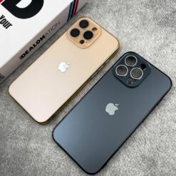 Alternative view of Elegant Matte Chrome Plated Lens Protection Case