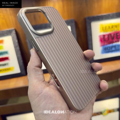 SilkCorrugate ArmoLuxe – MagSafe Case with Crafted Core