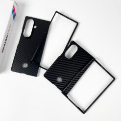 Alternative view of Merc Carbon Fiber Case - Z Fold Series