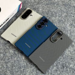 Alternative view of Carbon Shield Case for Z Fold 7