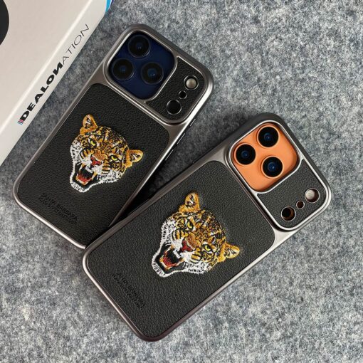 Santa Barbara Tiger Edition Leather Case for iPhone 17 Series