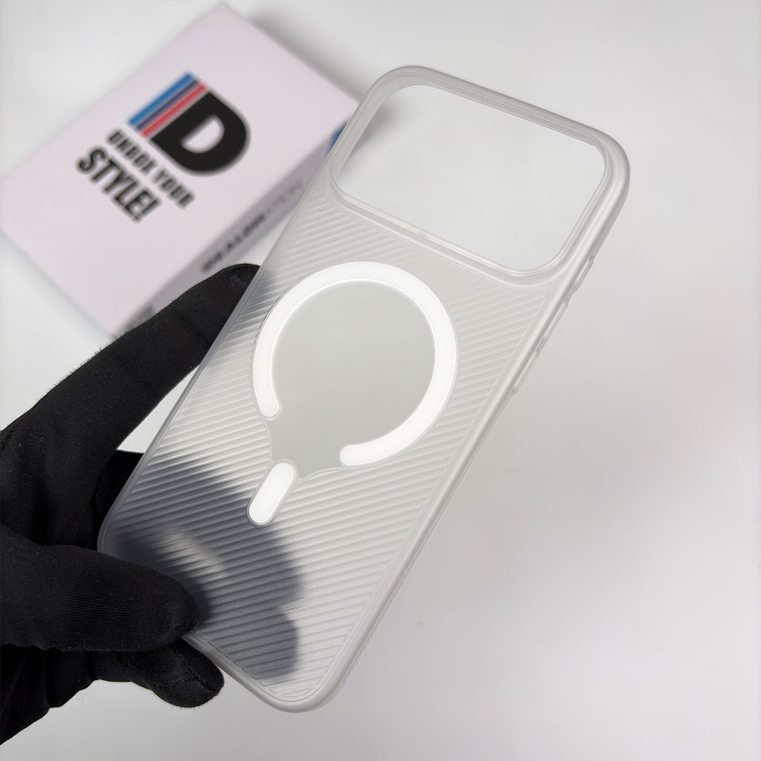 AirCarbonX Magsafe Slim Case - Image 17