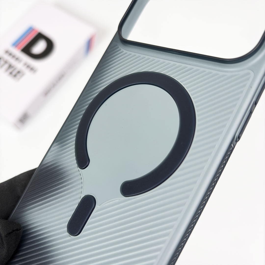 AirCarbonX Magsafe Slim Case - Image 9