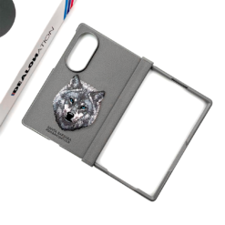 Santa Barbara – Alpha Grey Wolf Embroidered Case - Image 11
