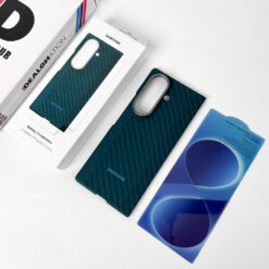 Alternative view of Carbon Magnet Case- Z Fold 8 Series