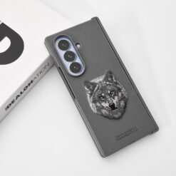 Santa Barbara – Alpha Grey Wolf Embroidered Case - Image 10