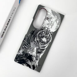 Furious Tiger- Glow in Dark Magsafe Case