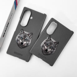 Santa Barbara – Alpha Grey Wolf Embroidered Case