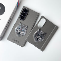 Santa Barbara – Alpha Grey Wolf Embroidered Case - Image 9