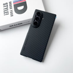 Alternative view of X-Level NanoFiber Ultra-Thin Case – Z Fold Series