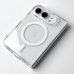 Alternative view of OG UltraClear Anti Yellowing MagSafe Case