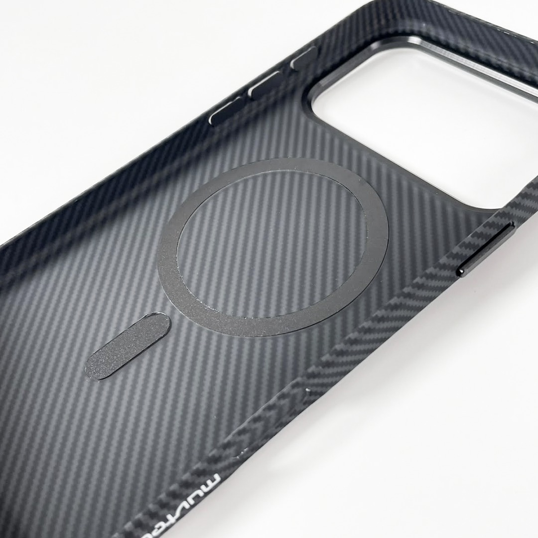 MUVTECH CarbonSlim MagSafe Case - Image 4