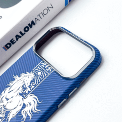 White Horse Carbon Magsafe Case - Image 6